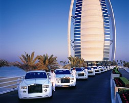 Kinh ngạc với độ xa xỉ của khách sạn 7 sao dành cho giới siêu giàu ở Dubai