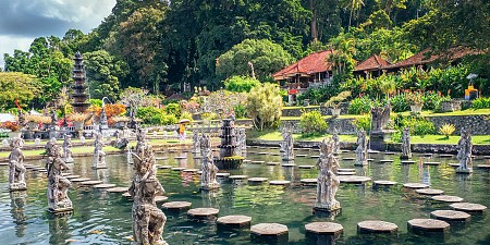 Khám Phá Cung Điện Nước Tirta Gangga Trên Hành Trình Khám Phá Bali